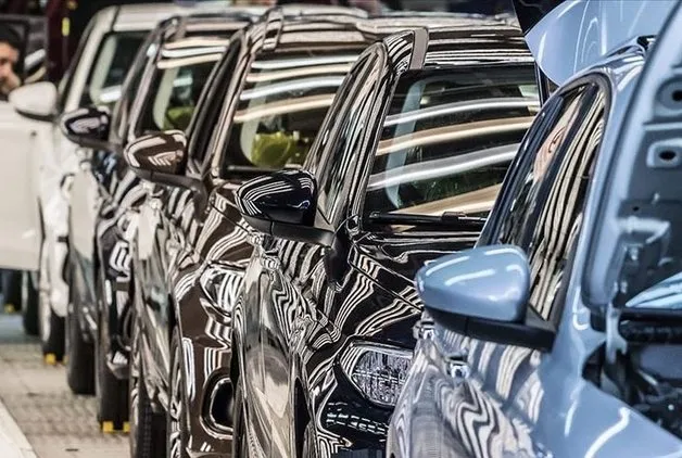 OTOMOTİV SANAYİSİNİN ÜRETİMİ OCAKTA AZALDI