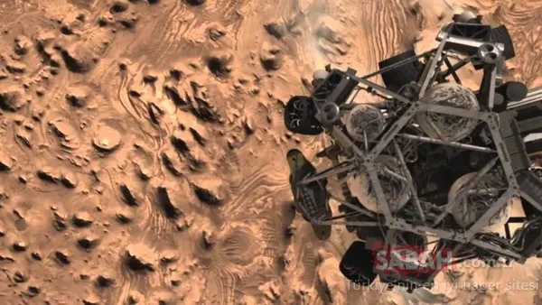 Mars'taki Curiosity'den 360 derecelik özçekim!