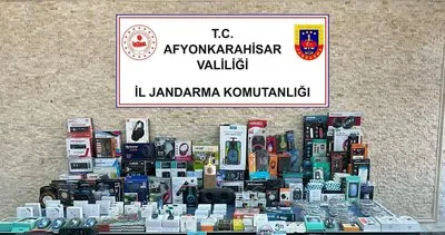 Yurtdışından temin ettiği elektronik eşyaları satarken yakalandı #afyonkarahisar