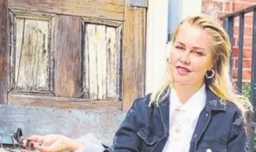 Düğünlerde gelinin önüne geçmeyin