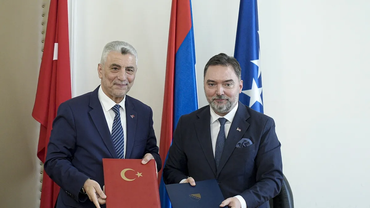 Bakan Bolat: “İstikrarlı ortam sürmeye devam edecek” Bakan Bolat: “İstikrarlı ortam sürmeye devam edecek”