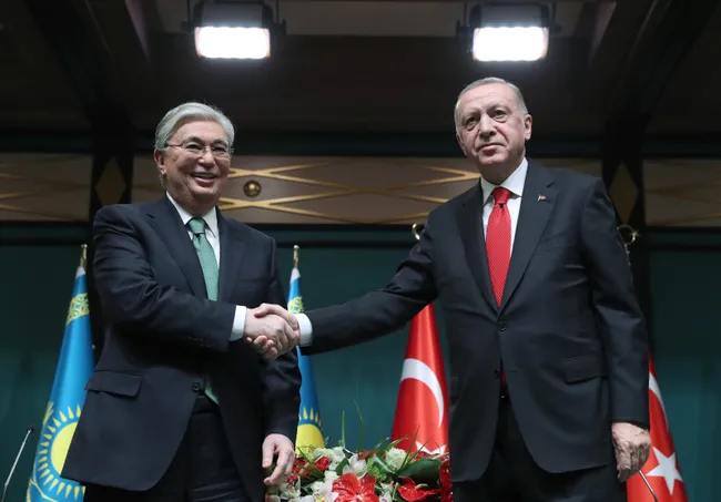 son-dakika-kazakistanla-15-tarihi-anlasma-baskan-erdogan-yeni-hedefi-duyurdu-1652203433159.jpg