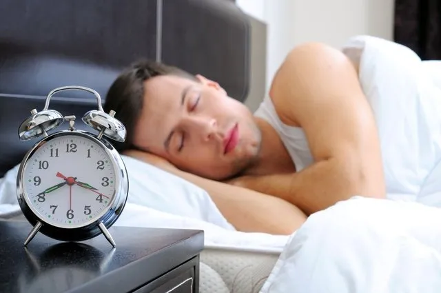 Uykusuzluk bunama ve Alzaymır’a sebep olabiliyor