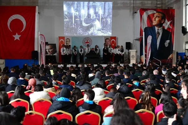 gazi-mustafa-kemal-ataturk-olum-yildonumunde-torenlerle-anildi-1731257615898.jpg