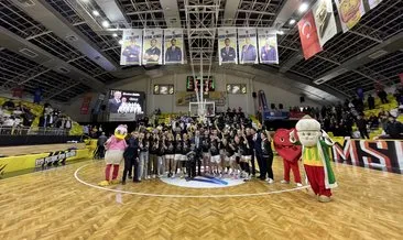 Tarsus Belediyesi Kadın Baketbol takımı Süper Lig’e çıktı