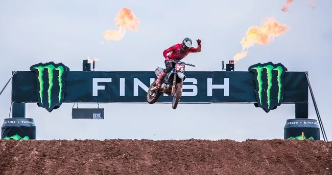 Avrupa’da motokrosun şampiyonu Bonacorsi – Yaşam Haberleri