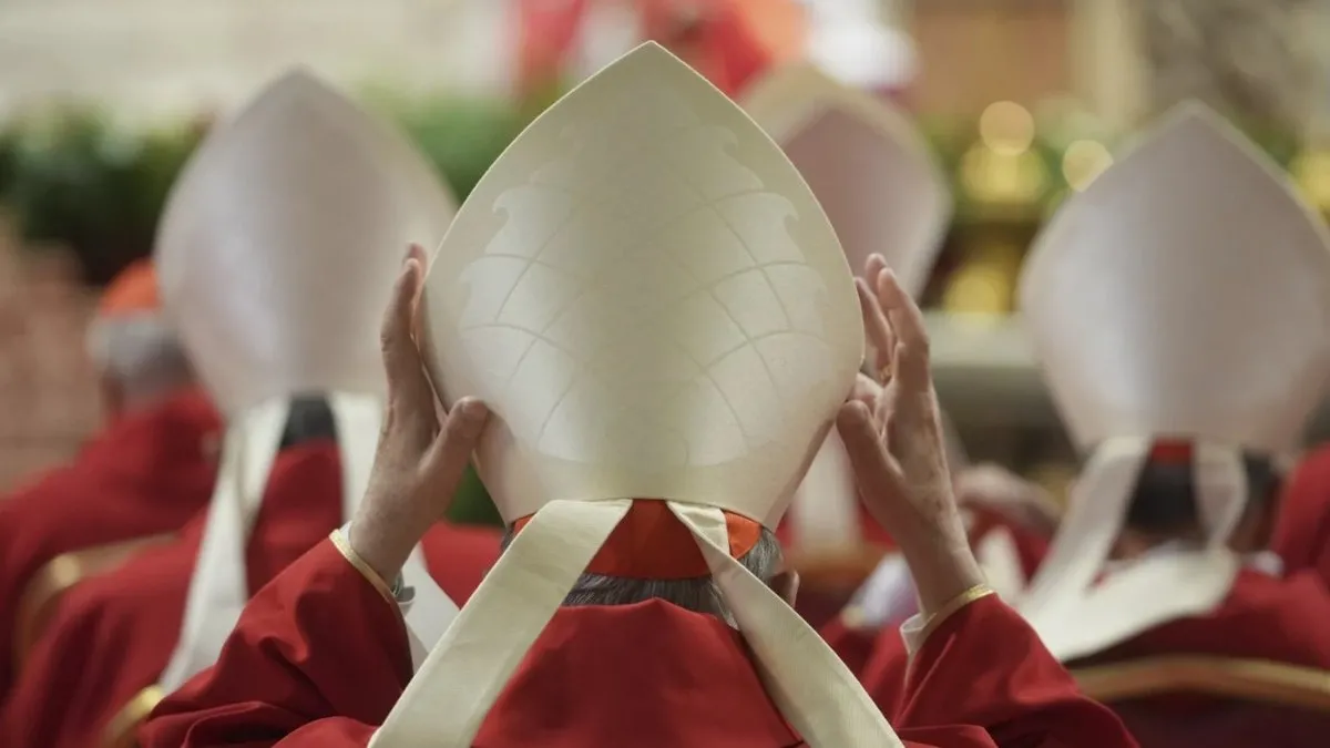 Papalık seçiminde geri sayım: Süreç yarın başlıyor Papalık seçiminde geri sayım: Süreç yarın başlıyor