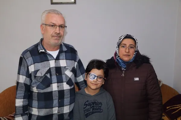 8-yasindaki-batuhan-9uncu-ameliyati-icin-destek-bekliyor-1646810222537.jpg
