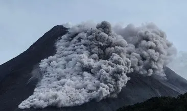 6 saatte 22 kez patladı: Merapi Yanardağı böyle görüntülendi