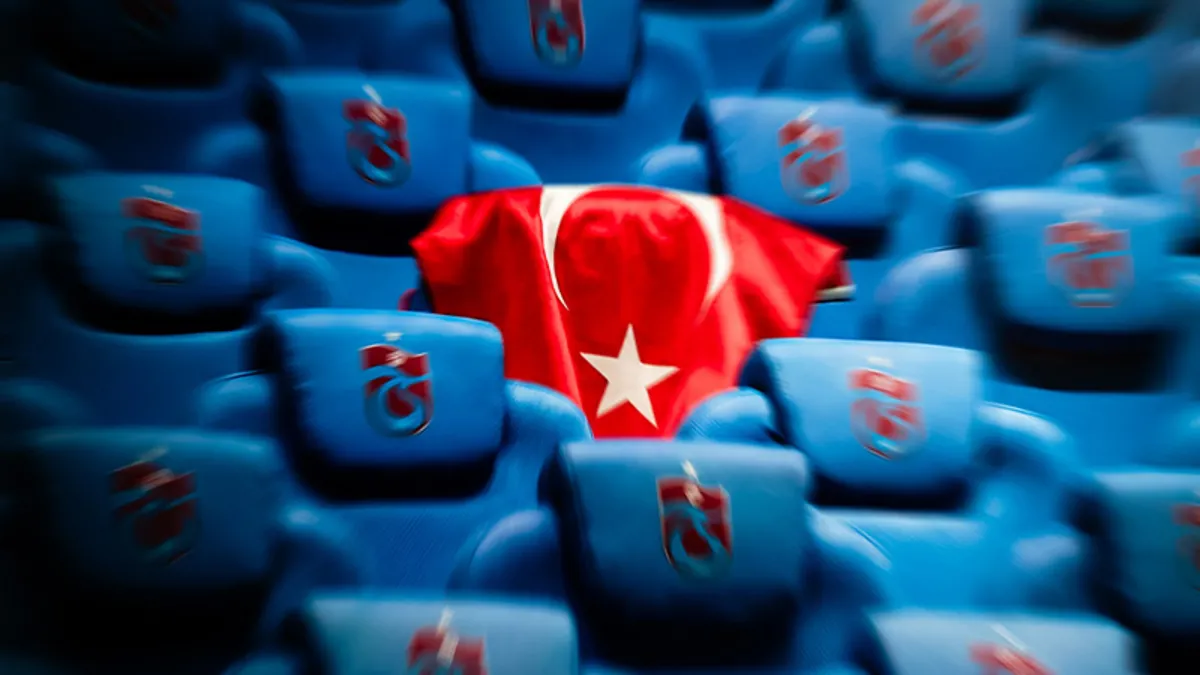 Trabzonspor, taraftarlara Türk bayrağı dağıtacak! Trabzonspor, taraftarlara Türk bayrağı dağıtacak!