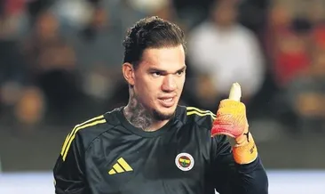 Ederson bombası!