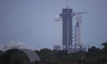 NASA 4 astronotu taşıyan SpaceX’e ait uzay aracını fırlattı
