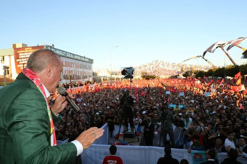 Baskan Erdogan Antalya Da Sevdasi Vatan Olmayan Bizi Anlayamaz Son Dakika Haberler