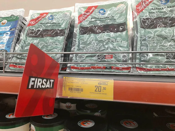 baskan-erdogan-mujdeyi-vermisti-indirimler-halka-nefes-aldiracak-iste-kalem-kalem-o-liste-1660360881039.jpg