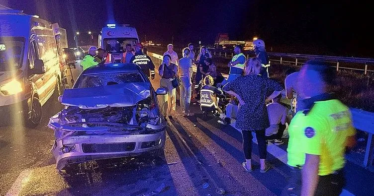 Düzce’de 5 aracın karıştığı kazada 14 kişi yaralandı