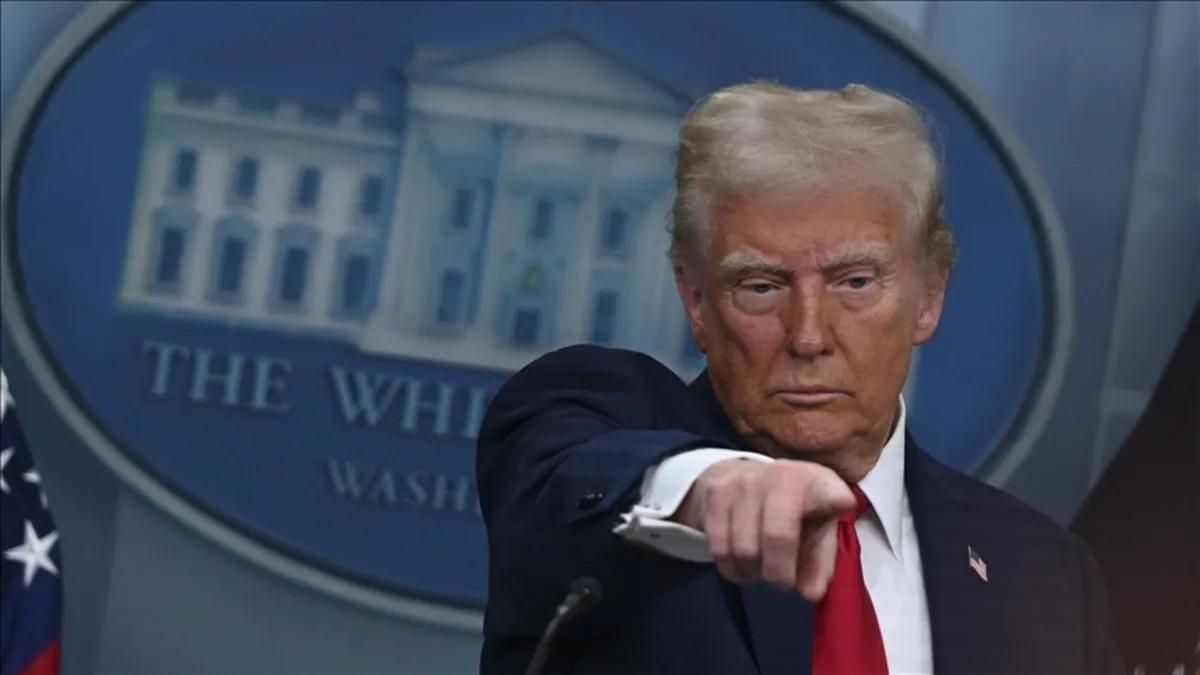 Trump’tan Hizbullah’a barış çağrısı: “Umarım düzgün davranırlar” Trump’tan Hizbullah’a barış çağrısı: “Umarım düzgün davranırlar”