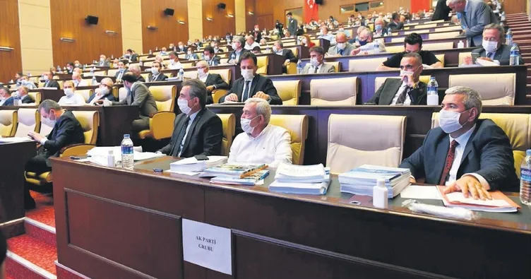 Büyükşehir meclis’inde karanlık gece