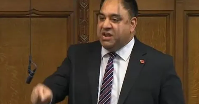 İngiliz vekil gölge bakanlıktan çekildi