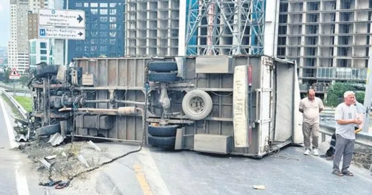 3 zincirleme kaza: 2’si ağır 13 yaralı