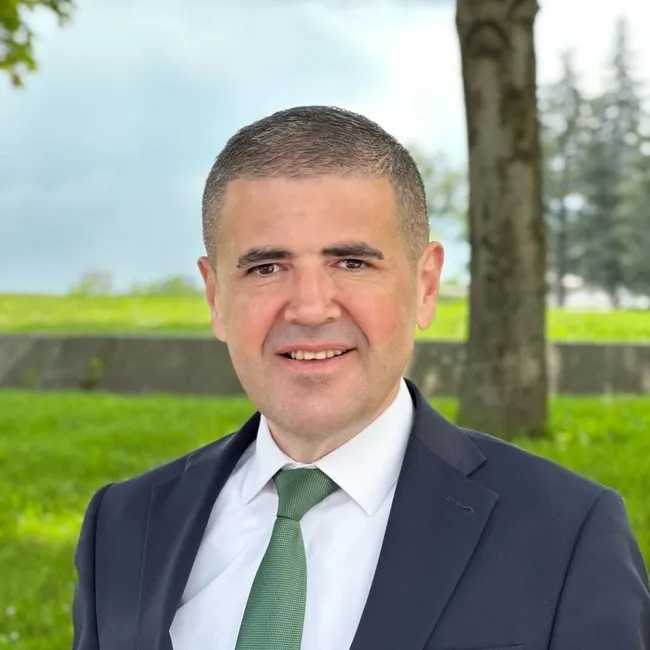 son-dakika-mersin-buyuksehir-belediye-baskani-vahap-secer-gozaltina-alindi-13-ihalede-330-milyonluk-kamu-zarar-1790835094815.jpg SON DAKİKA... Mersin Büyükşehir Belediye Başkanı Vahap Seçer gözaltına alındı: 13 ihalede 330 milyonluk kamu zararı tespit edildi
