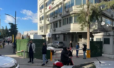 İzmir’de zimmet operasyonu: Eski CHP il başkanının da bulunduğu 9 şüpheli adliyeye sevk edildi