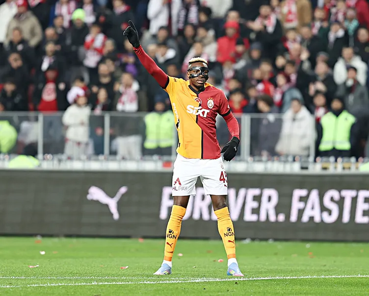 Galatasaray’ın yıldızı için flaş iddia! Serbest kalma maddesini ödeyip transfer edecekler…