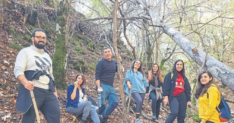 Sonbaharda doğa yürüyüşü