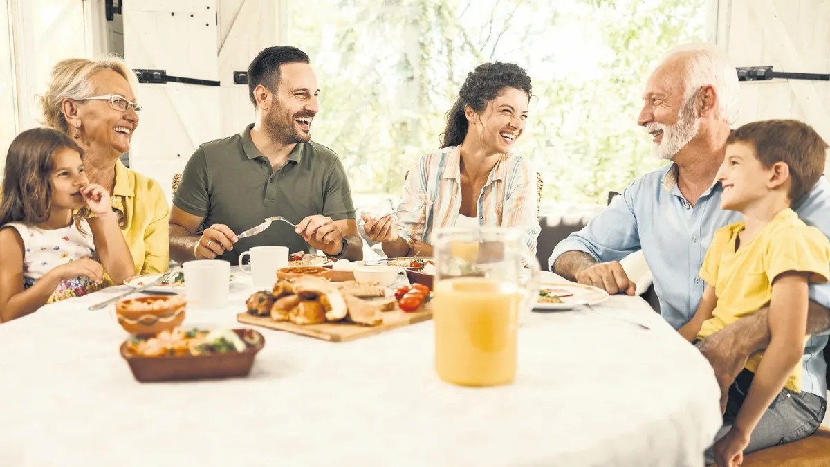 Bayram sofrasında eski defterleri açmayın Bayram sofrasında eski defterleri açmayın