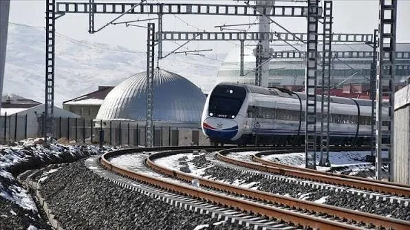 yht-ve-tren-yolculari-dikkat-acik-biletlerin-gecerlilik-suresi-kisaltildi-1791625870491.jpg