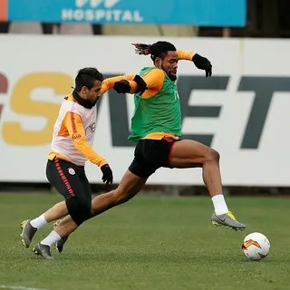 Galatasaray, Benfica'ya hazırlanıyor