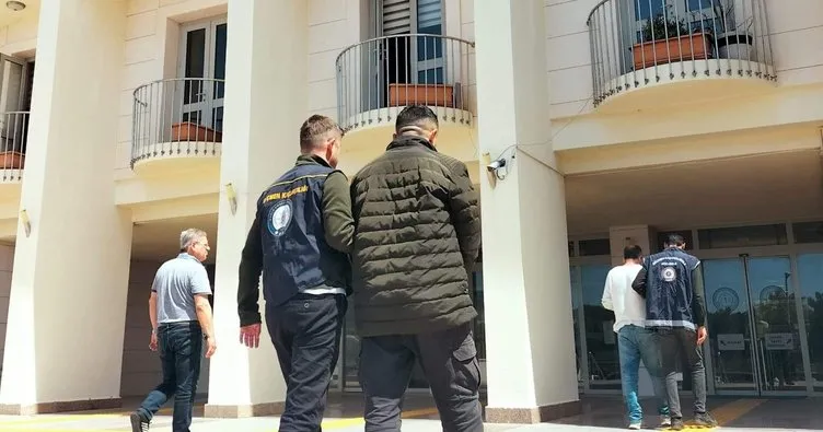 Göçmen kaçakçılarına operasyon yapıldı