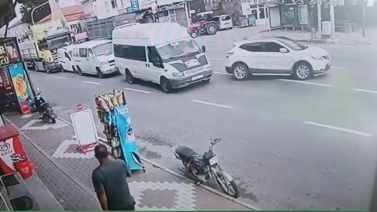Nevşehir’de tırın neden olduğu zincirleme kaza kamerada