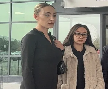 son-dakika-gullu-cinayetinde-sok-iddia-kardesinin-avukatlari-konustu-eski-esi-cinayetin-azmettiricisi-1766049415278.png (357×294)