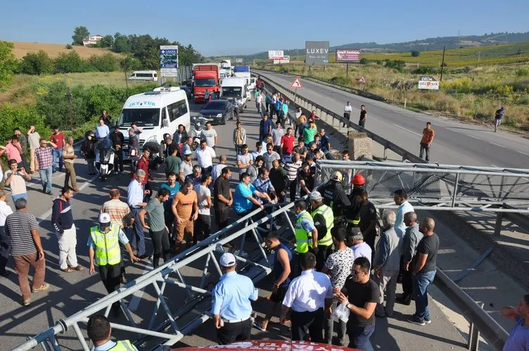 Bursa-Ankara yolunu kapatan kaza