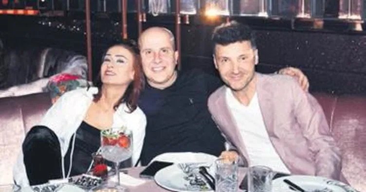 Sibel Can’a Yıldız Tilbe’den dev orkide