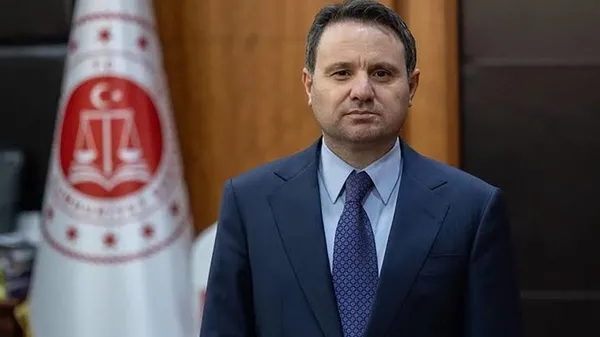 muhsin-yazicioglu-dosyasinda-kritik-gorusme-bakan-gurlek-yazicioglu-ailesini-kabul-edecek-1786350769582.jpg