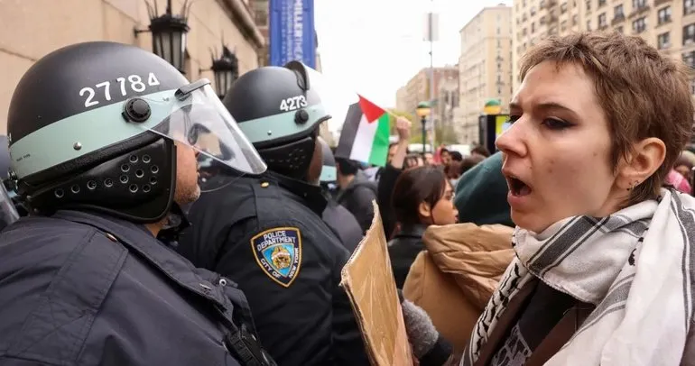 ABD’de Columbia Üniversitesindeki Filistin gösterilerinde 100’den fazla öğrenci gözaltına alındı