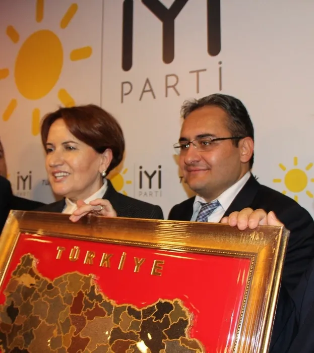 Mansur Yavaş’ın Etimesgut oyunu! CHP’lilerden o isme tepki gecikmedi: Bize verin!