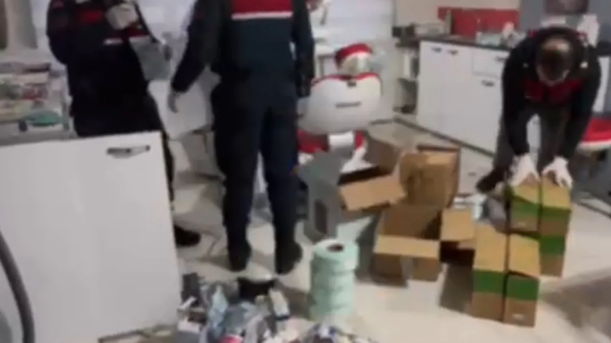 Antalya’da diplomasız kaçak diş tedavisi yapan şüpheliye operasyon Antalya’da diplomasız kaçak diş tedavisi yapan şüpheliye operasyon