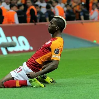 Galatasaray'da transfer: Belhanda gidecek, Onyekuru gelecek