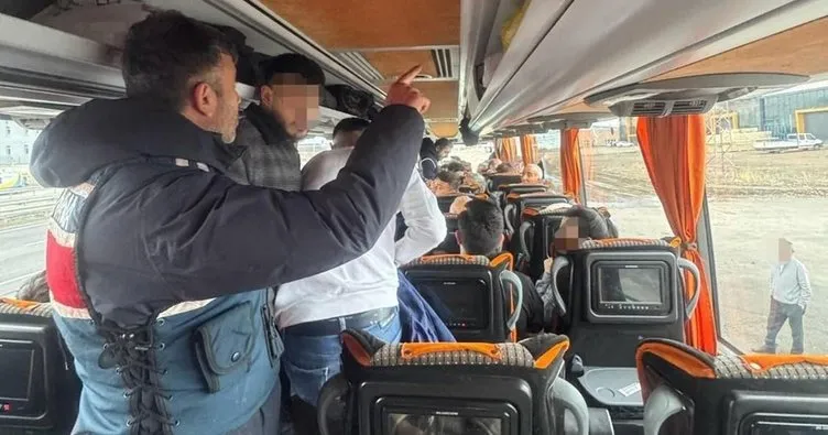 Göçmen organizatörleri yakalandı