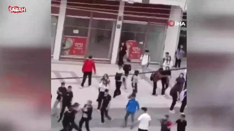 Ankara’da lise öğrencileri yumruk yumruğa kavga etti | Video