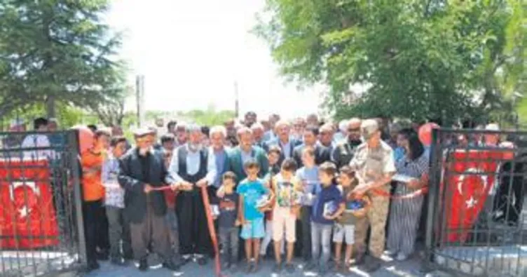 PKK’nın katlettiği 12 kişiye şehitlik
