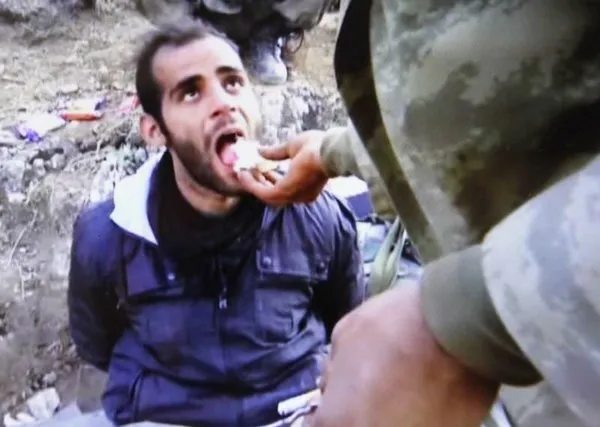 Mehmetçikten insanlık dersi