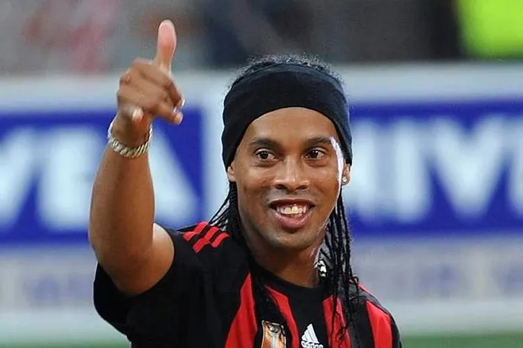 Bursaspor’da Ronaldinho sesleri