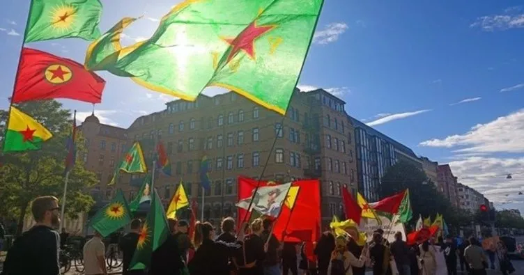İsveç’in NATO iki yüzlülüğü! PKK/YPG yandaşları Göteborg’da gösteri yaptı!
