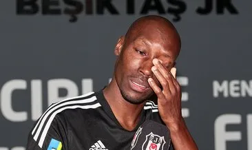 SON DAKİKA | Beşiktaş Atiba Hutchinson’a veda etti! 10 sene sonra gelen ayrılık...