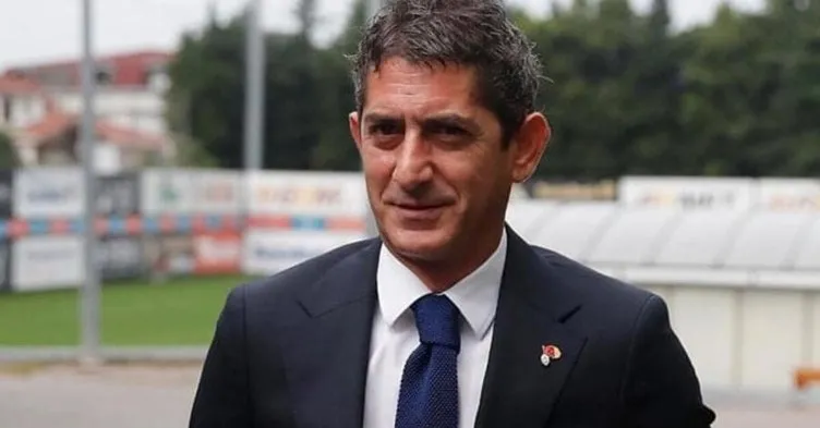 Galatasaray'da ayrılık! Fatura o isme kesildi