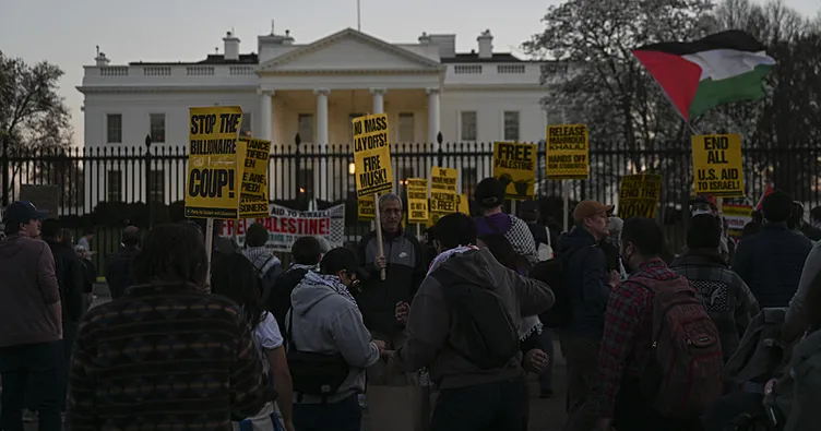 Beyaz Saray önünde büyük kalabalık: Gazze için protesto düzenlendi