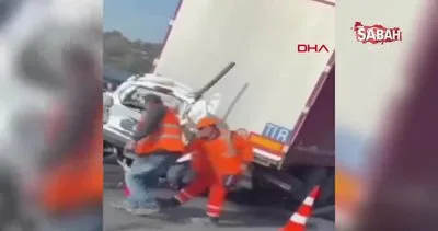 2 TIR’ın arasında sıkışan hafif ticari aracın sürücüsü öldü | Video